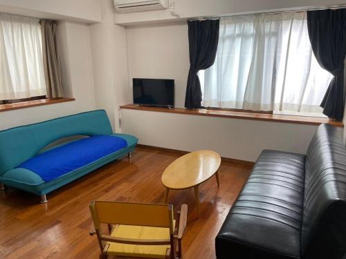 Tsuboya Apartment | 最大14人 2部屋貸切り 国際通り&牧志駅まで徒歩10分 smile heights