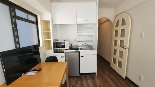 Nishishinsaibashi Apartment | 林ホウス心斎橋店