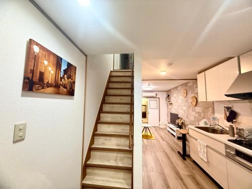 Nagawa Apartment | 梅田から2駅2階建貸切Local stay関西福島小屋