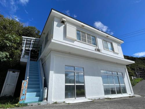 Kozushima-mura Hotel | 神津島民宿菊乃屋~きくのや~kikunoya