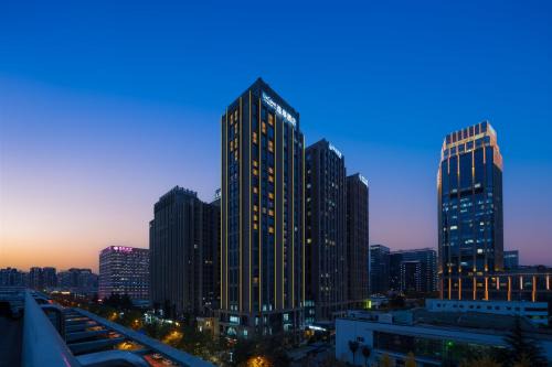 Gaoxin Hotel | 西安高新六路万象汇逸扉酒店 UrCove by Hyatt Xi 'an Gaoxin Wanxianghui Hotel