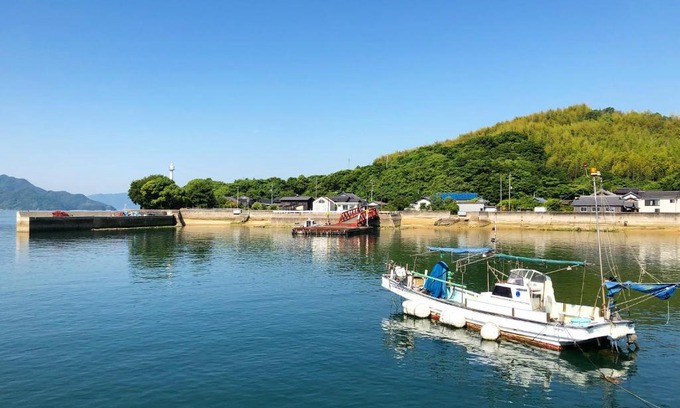Ochi-gun Hotel | 離島-宿navelの学校-三原港から船で14分