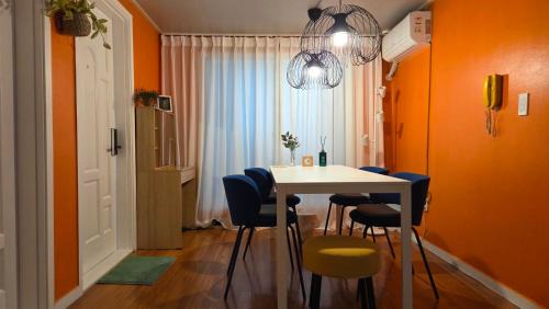 Sinsa-dong House | 신사 스테이
