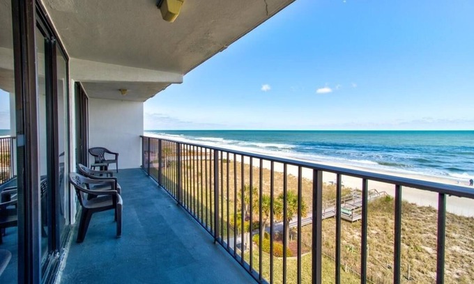 Wilmington Beach Condo | 0514 Double The Pleasure by Atlantic Towers