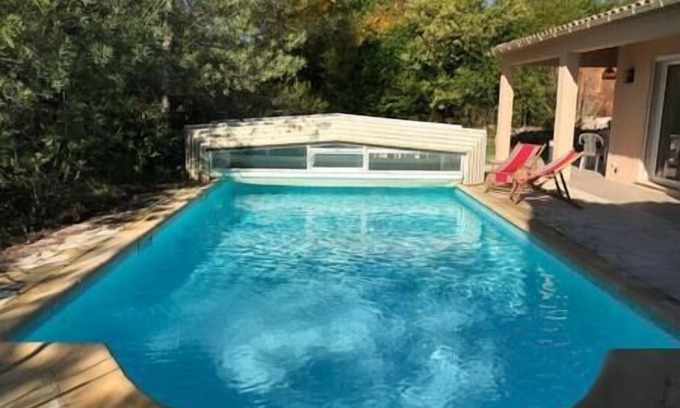Roquefort-les-Pins Apartment | 06D-Nice flat in villa-terraces and swimming pool