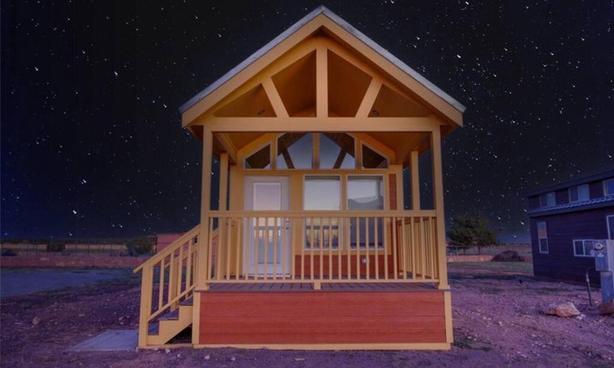 Valle Ski Chalet | 076 Tiny Home nr Grand Canyon South Rim Sleeps 8