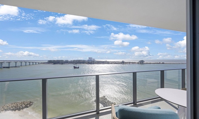 Sand Key Condo | 1/1 located at JW Marriott on Clearwater Beach,914