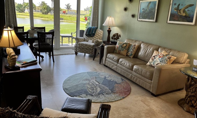 Fort Pierce Villa | 1 Bed/1Bath. Golf Course/Pond View condo. On 9th fairway.