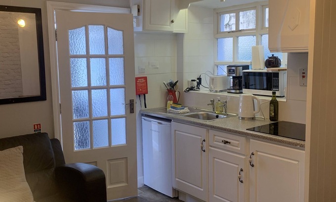 Clifden Cottage | 1 Bed Apt - Clifden, near showgrounds in Clifden Town