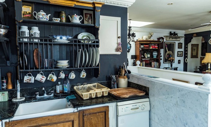 Angel Apartment | 1 Bed Flat - Sleeps 2 - Wifi - Smoking