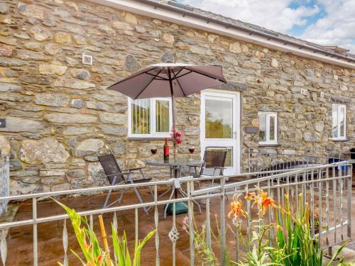 Bala House | 1 Bed in Bala 89369
