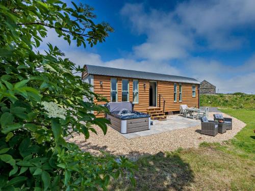 Camelford House | 1 Bed in Boscastle 95316