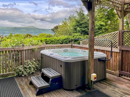 Abergavenny House | 1 Bed in Gilwern 52882