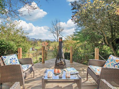 Llanrhaedr House | 1 Bed in Llanrhaeadr 91890
