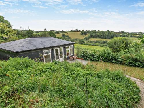 Liskeard House | 1 Bed in Looe 95182