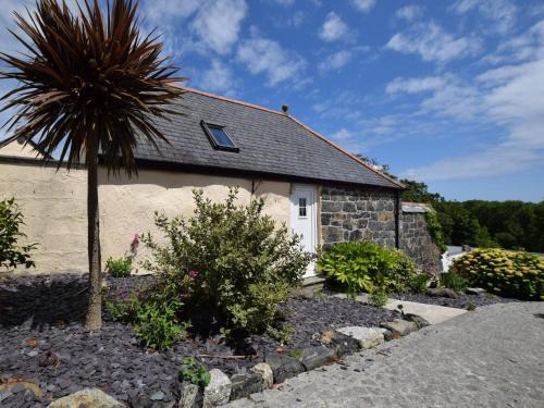 Cury House | 1 Bed in Mullion Cove 41377