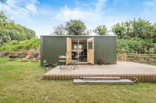 Washbourne House | 1 Bed in Washbourne oc-f32866