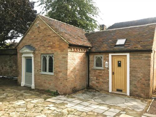 Wellesbourne House | 1 Bed in Wellesbourne oc-w33028
