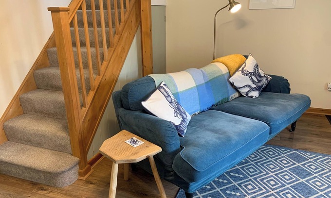Coad's Green Cottage | 1 bed-Pet Friendly-Parking-Patio-close to coasts