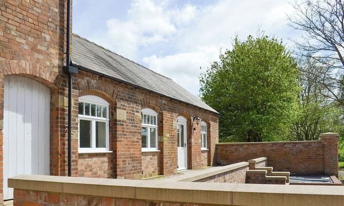 Binbrook Cottage | 1 bedroom accommodation in Binbrook, near Market Rasen
