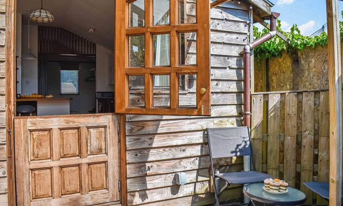 Mylor Churchtown Cottage | 1 bedroom accommodation in Falmouth