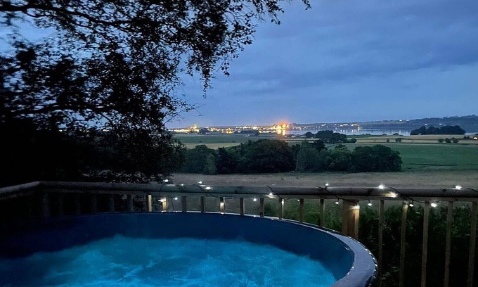 Montrose Cottage | 1 bedroom accommodation in Montrose