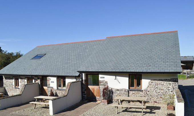 Hartland Cottage | 1 bedroom accommodation in Hartland, near Bideford