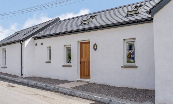 Monknash Cottage | 1 bedroom accommodation in Monknash, near Cowbridge