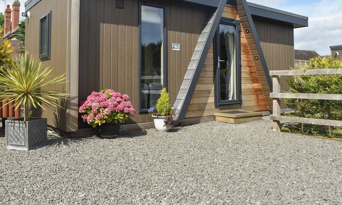 Bretforton Cottage | 1 bedroom accommodation in Bretforton, near Broadway
