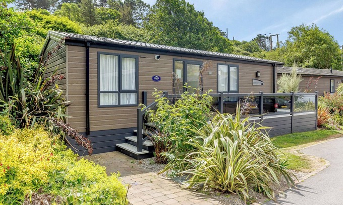 Mullion House | 1 bedroom accommodation in Mullion Cove, Helston