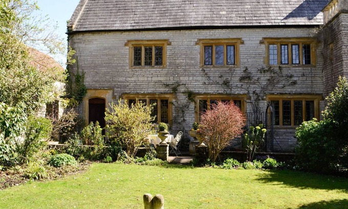 Somerton Cottage | 1 bedroom accommodation in Somerton, near Glastonbury