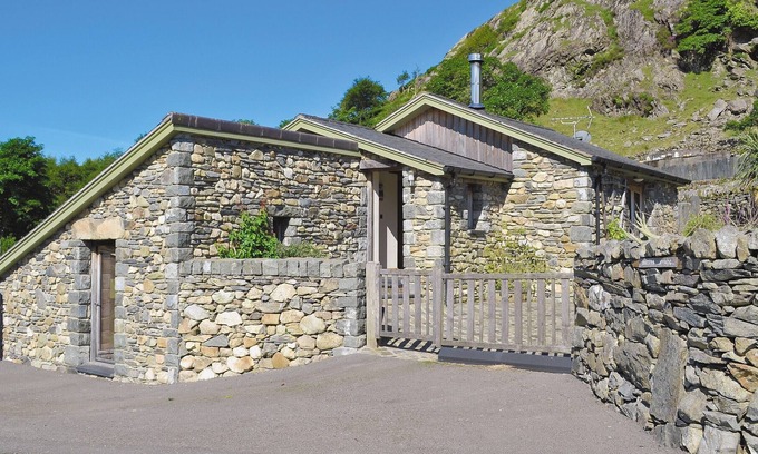 Llanfrothen Cottage | 1 bedroom accommodation in Croesor