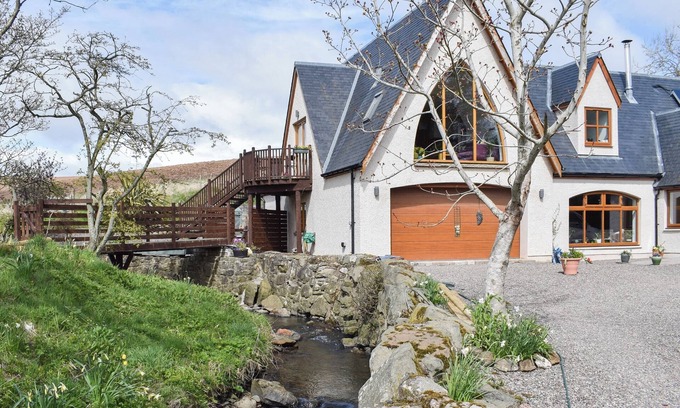 Ceres Cottage | 1 bedroom accommodation in Ceres, near Cupar