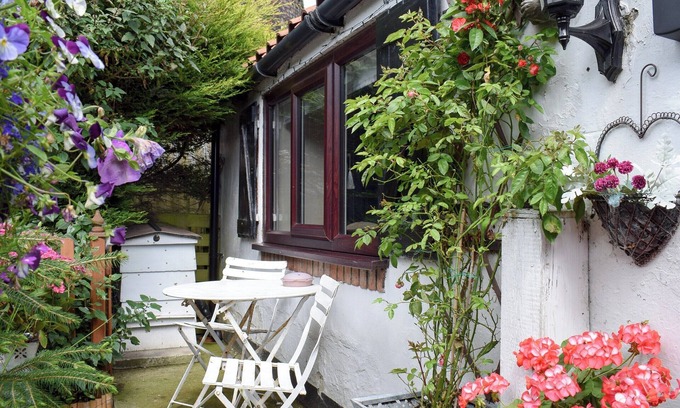 Hawsker Cottage | 1 bedroom accommodation in Low Hawsker, Whitby