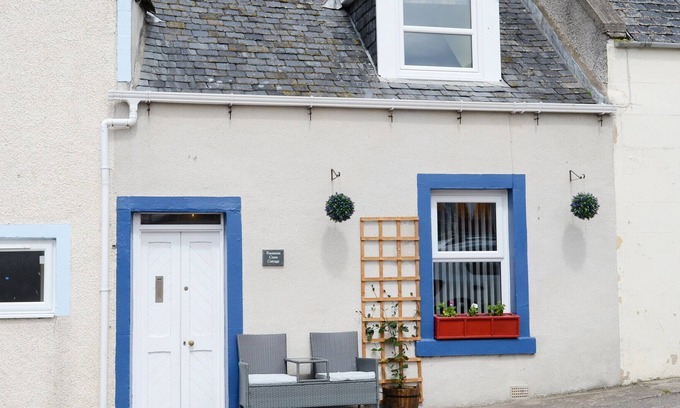Portmahomack Cottage | 1 bedroom accommodation in Portmahomack, near Tain