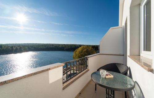 Obrovac Apartment | 1 Bedroom Amazing Apartment In Krusevo