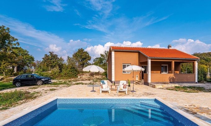 Obrovac House | 1 bedroom amazing home in Zelengrad
