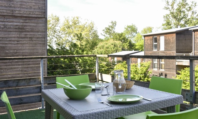 Montreal Apartment | 1-bedroom apartment (2/4 pers)