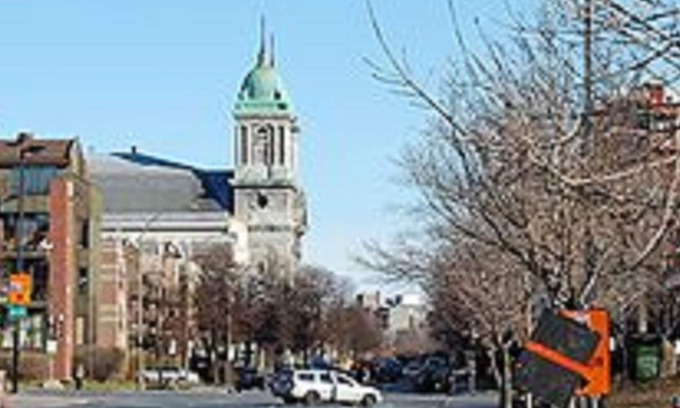 International District Apartment | 1 bedroom apartment in Old Montreal-Penny Lane