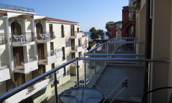 Sozopol Apartment | 1-bedroom apartment with sea view near the beach in the aparthotel "Onegin"