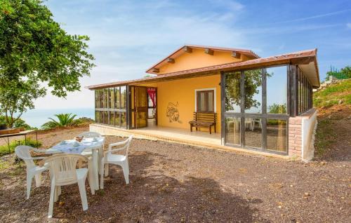 Diamante House | 1 Bedroom Awesome Home In Diamante