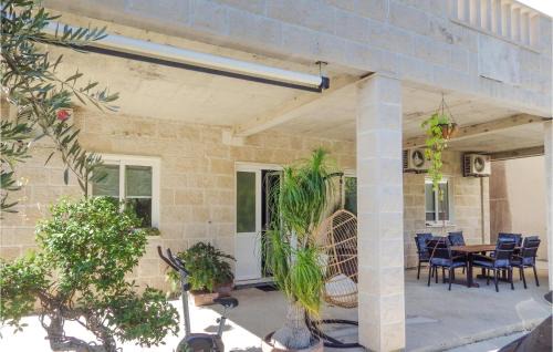 Zvekovica Apartment | 1 Bedroom Beautiful Apartment In Cavtat