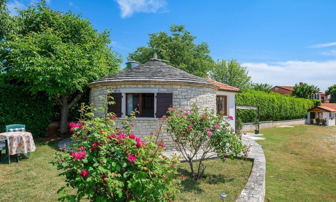 Municipality of Zminj House | 1 bedroom beautiful home in Zminj
