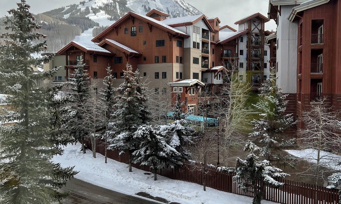 Crested Butte Apartment | 1 Bedroom Condo inside of Grand Lodge hotel at base of ski lifts Crested Butte