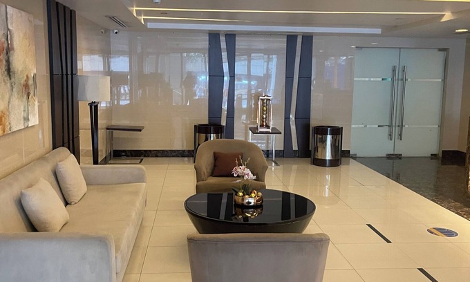 Ermita Condo | 1 Bedroom Condo in 8 Adriatico Manila