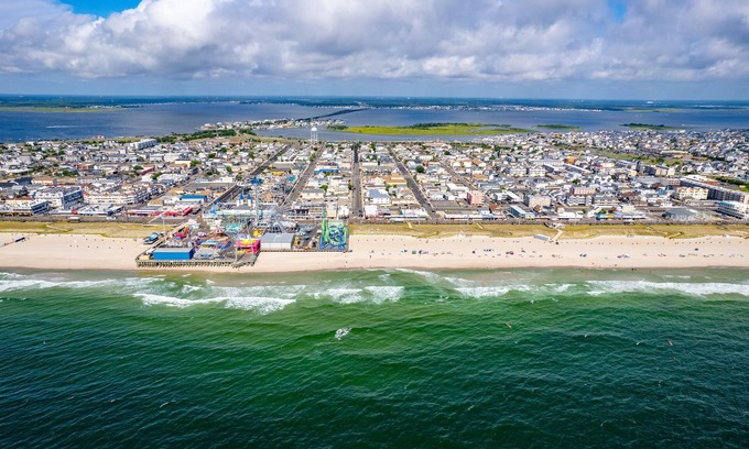Seaside Heights Cottage | 1 bedroom Cottage, sleeps 4