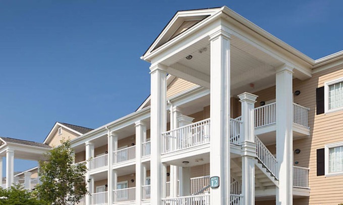 Myrtle Beach Resort | 1 Bedroom Deluxe at Harbour Lights Resort