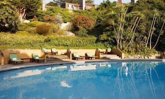 Carmel Highlands Resort | 1 Bedroom-Hyatt Residences Carmel-Highland Inn.