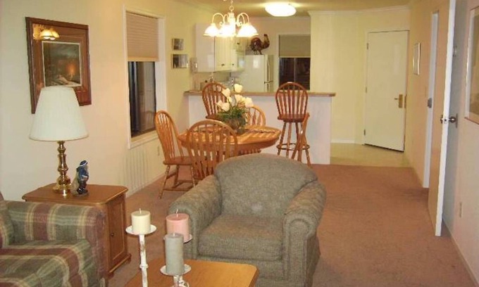 Spirit Lake Resort | 1 Bedroom Lock-Out at Village West