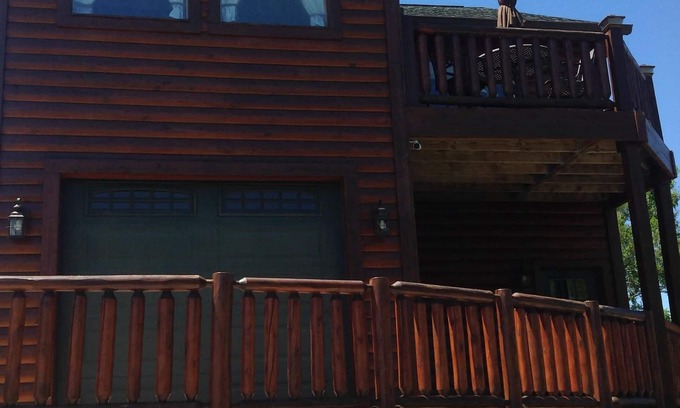 Sevierville Cabin | 1 Bedroom, Sleeps 2- On Douglas Lake